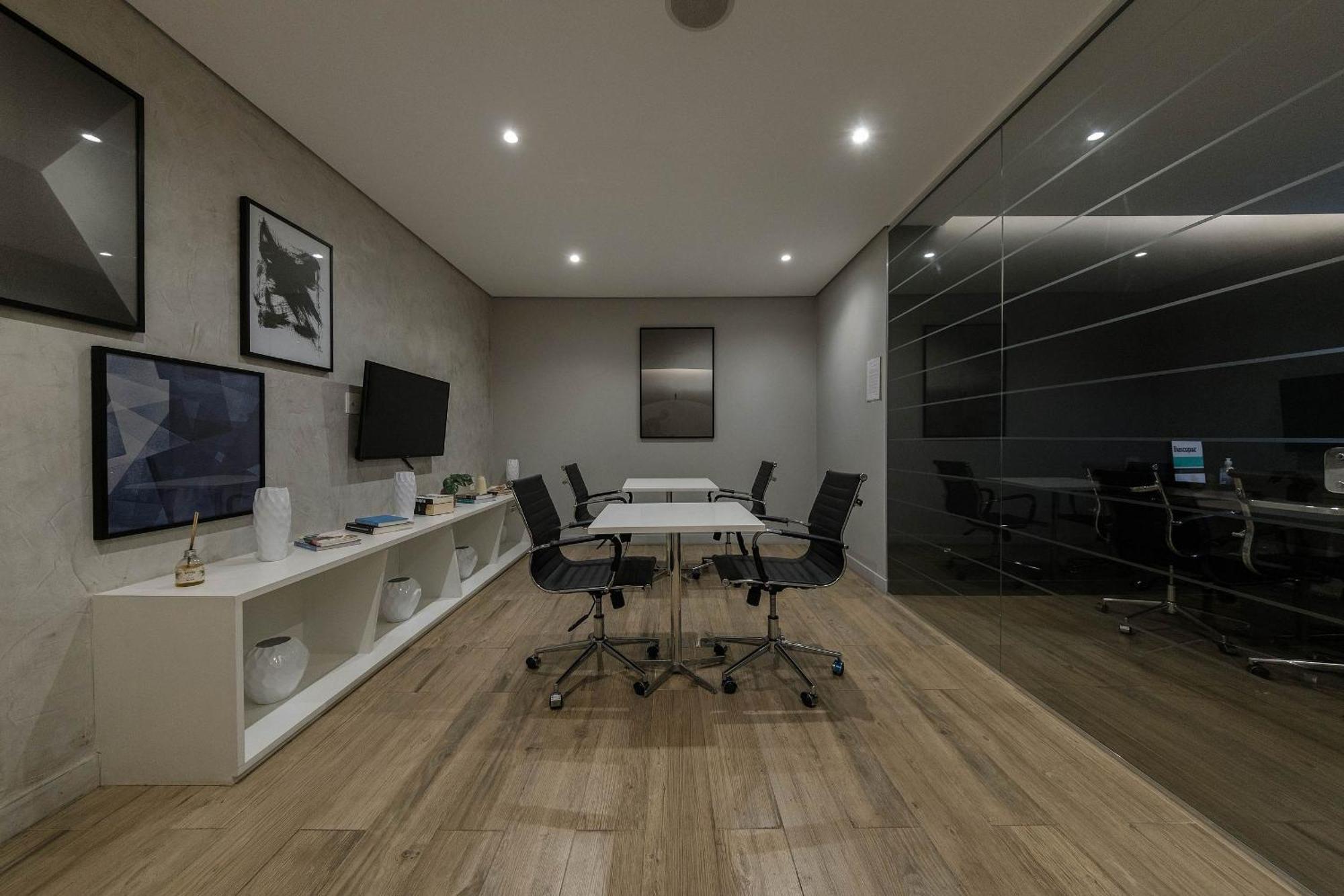 Lz414 - Conforto Na Luz: Apto Moderno Com Piscina Apartamento *